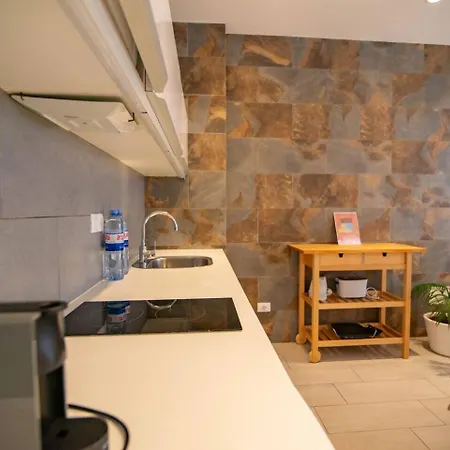 شقة Sahara Air Conditioned